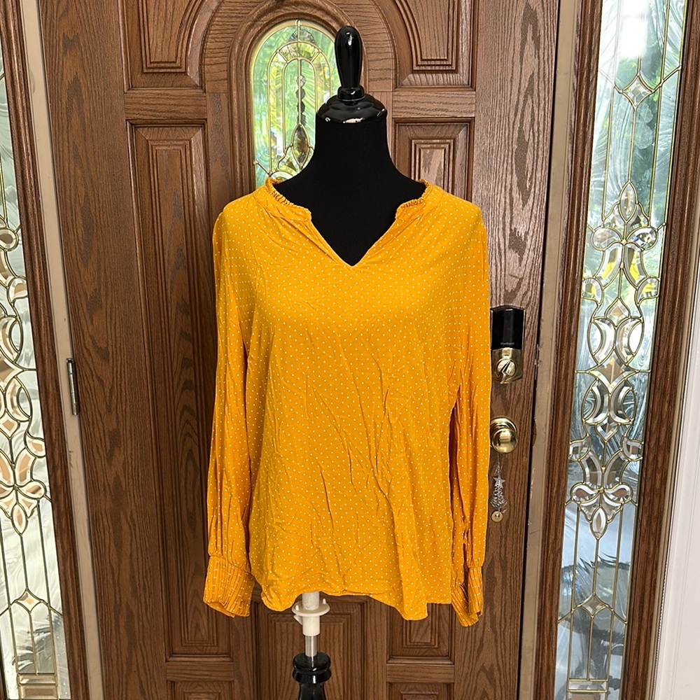 005 Talbots Yellow & White Polka Dot Top